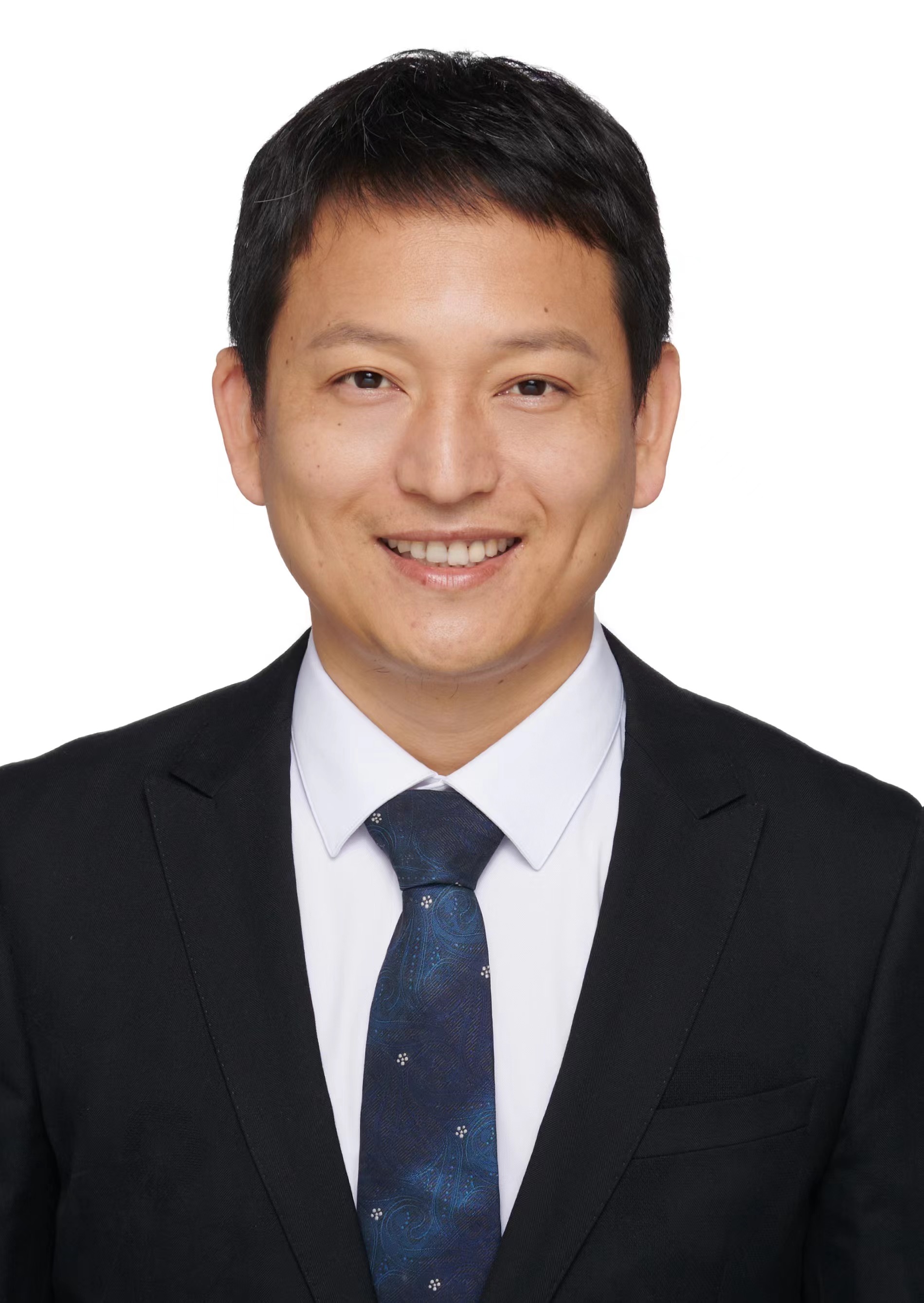 Lianqing Liu